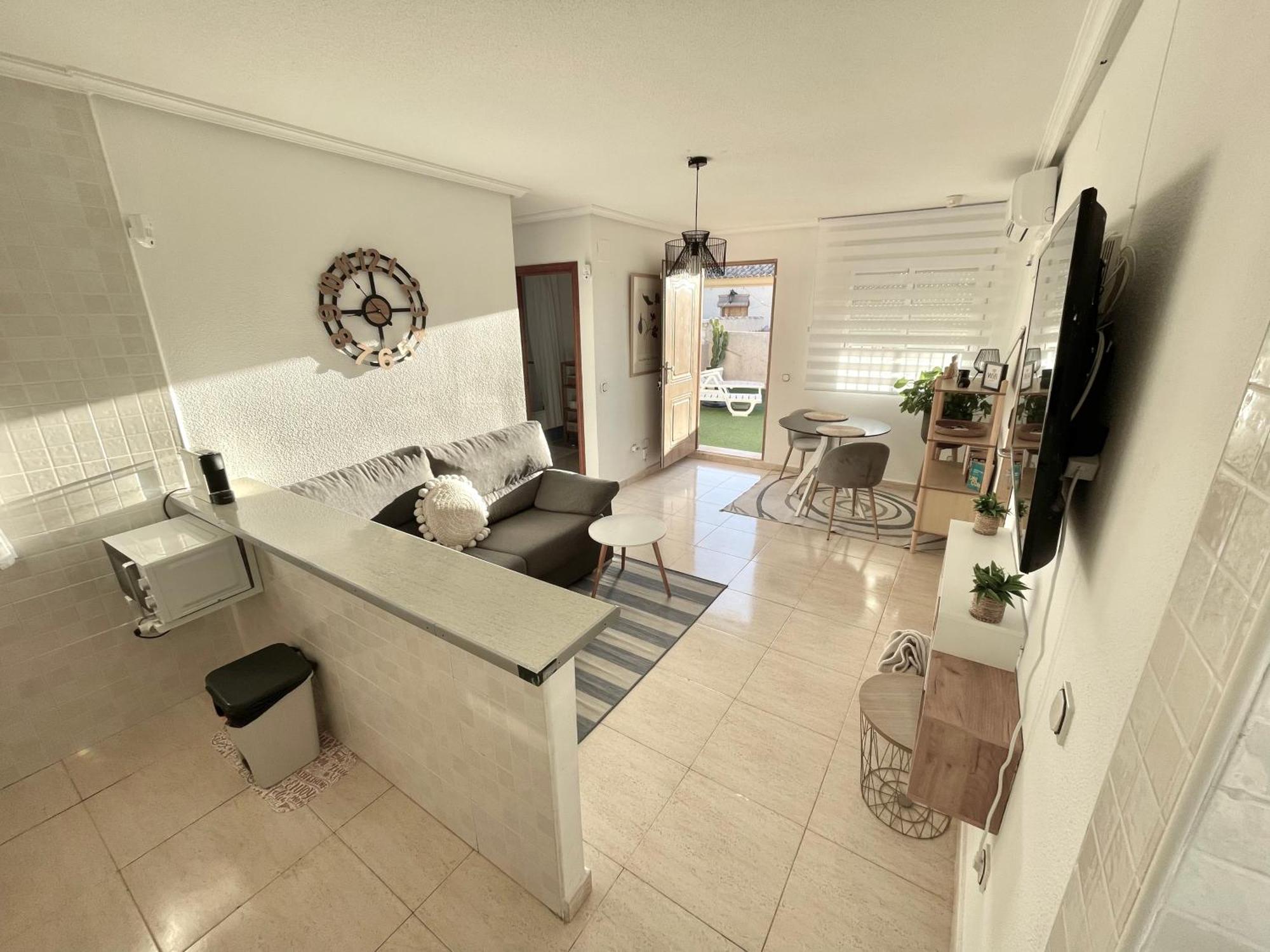Pretty Bungalow With Private Terrace 폴로프 외부 사진