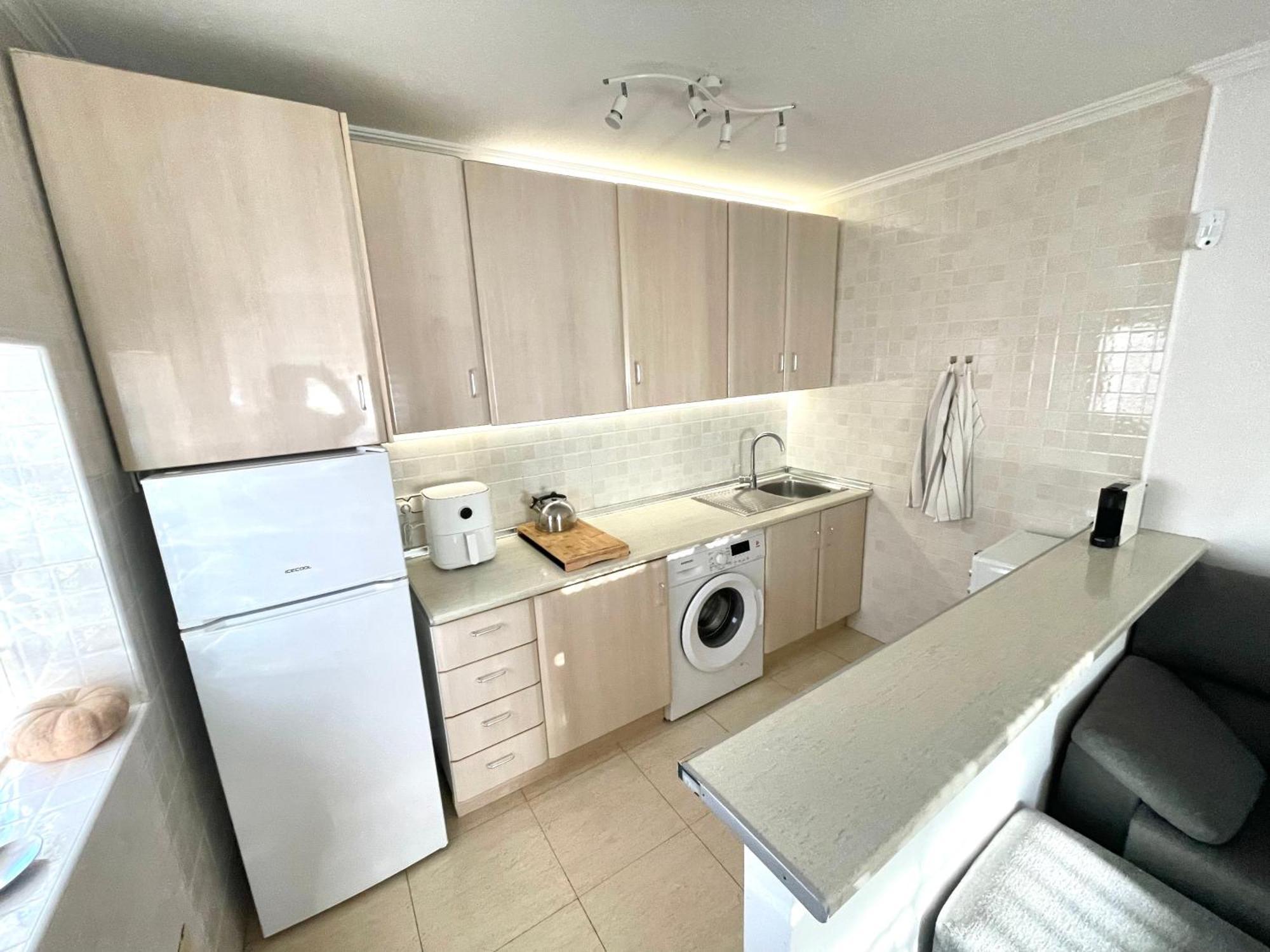 Pretty Bungalow With Private Terrace 폴로프 외부 사진