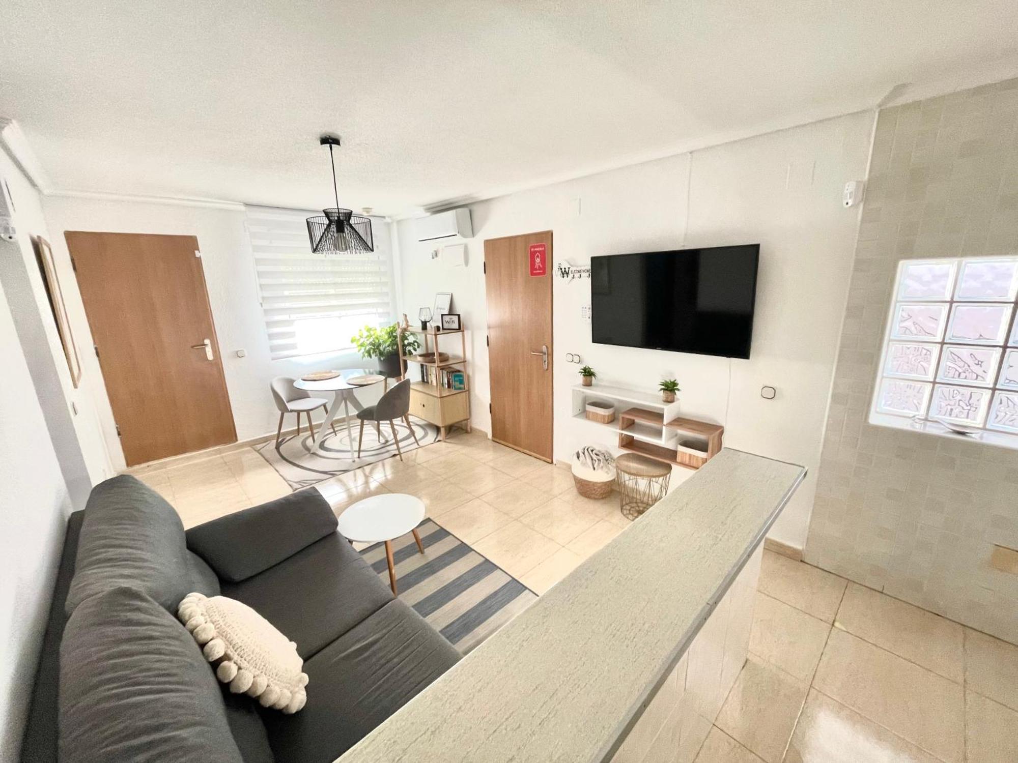 Pretty Bungalow With Private Terrace 폴로프 외부 사진